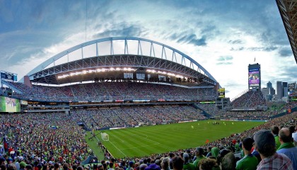 k1体育官网-赛场之外的东契奇，沉默的天才，场上的主宰